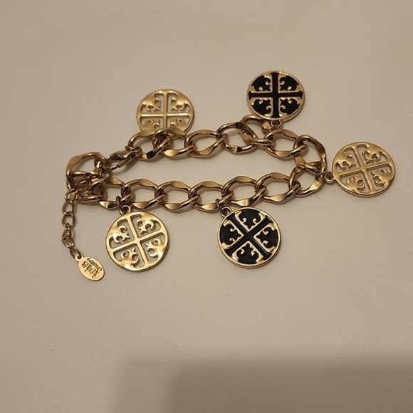 Isis collection bracelet - Picture 2 of 10